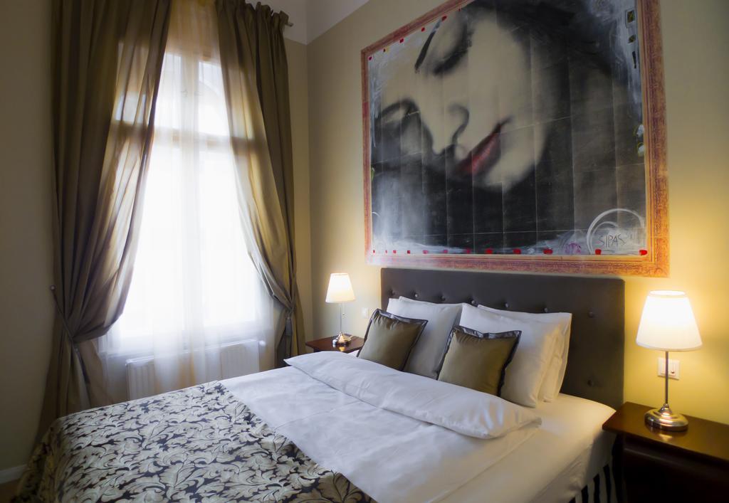 Golden Stars Budapest Apartments Esterno foto