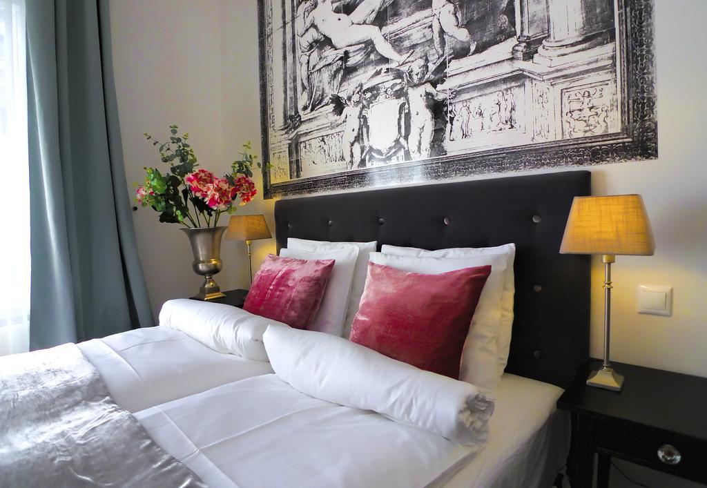 Golden Stars Budapest Apartments Esterno foto